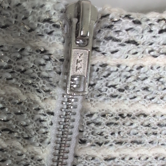 Anthropologie Deletta Feather Trim Boucle Knit Sweater Short Sleeve Lined LP - Picture 5 of 15